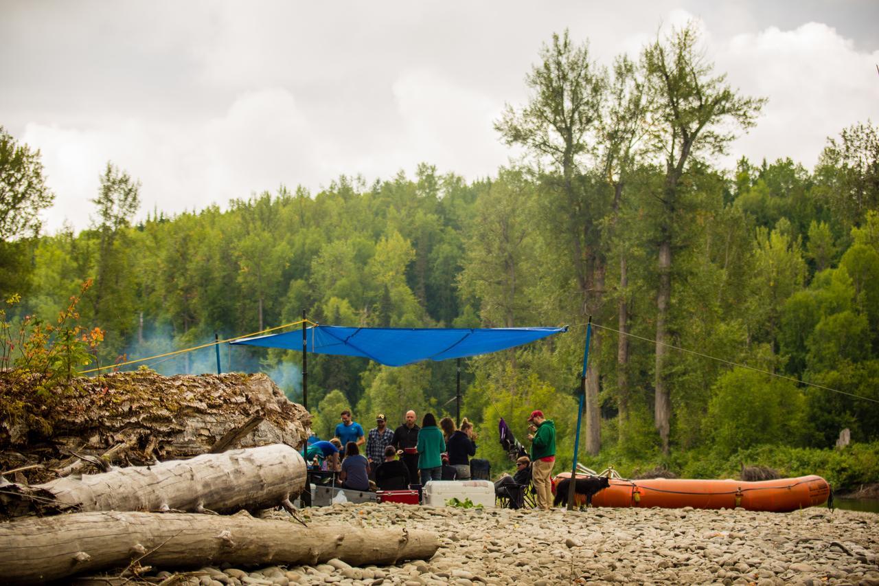 Bear Claw Lodge Kispiox Ngoại thất bức ảnh
