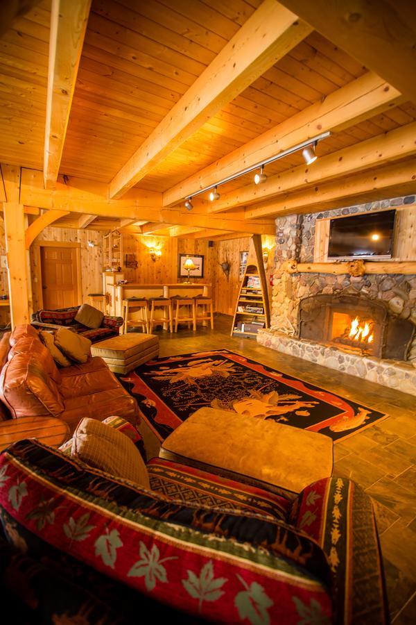 Bear Claw Lodge Kispiox Ngoại thất bức ảnh